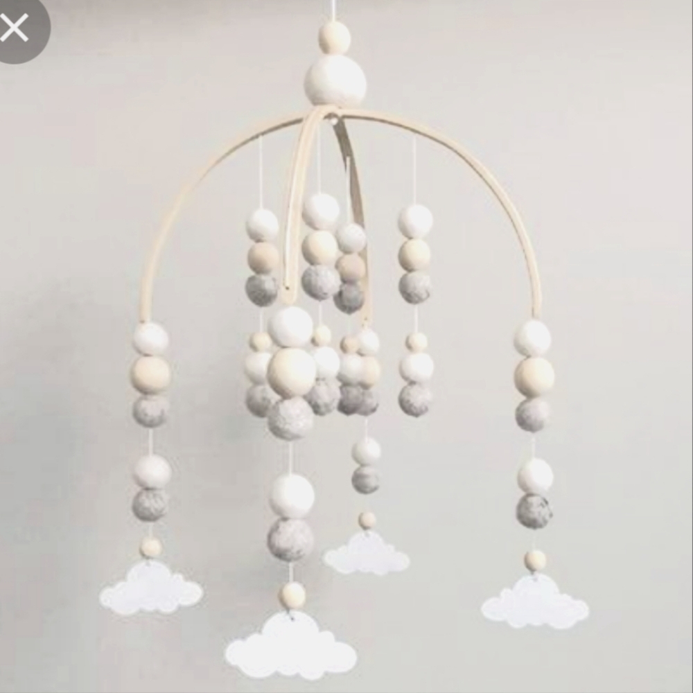NIB bamboo cloud pompom mobile
